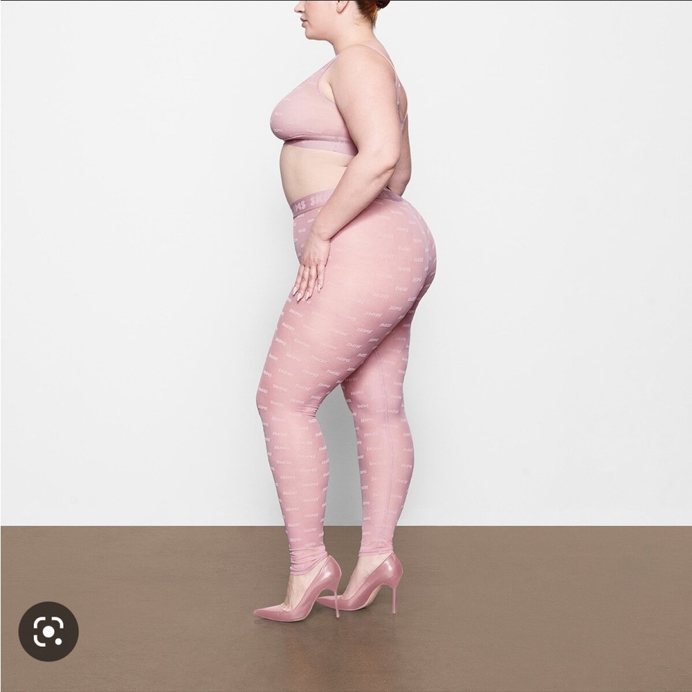 Skims After Hours Leggings in Orchid
